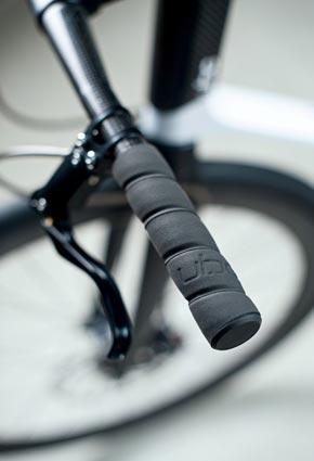 يو بي سي كورين دراجة خارقة بتقنيات عالية الجودة  